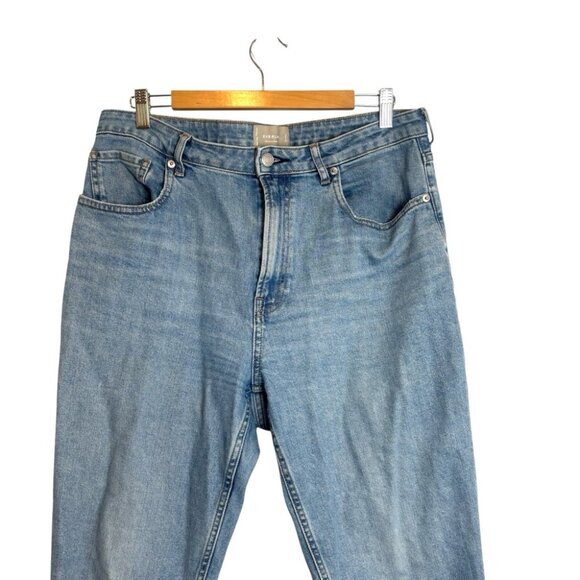 Everlane The Curvy Cheeky Jean Crop Size 32 - Picture 1 of 8